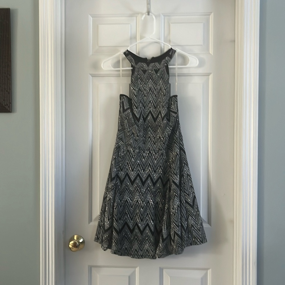 Sparkly black / silver fit  flare dress nwot,size large emerald sundae highneck
